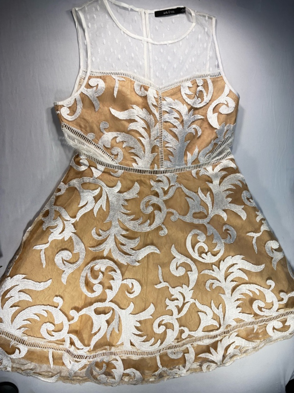 Ark & Co Gold and White Embroidered Fit-and-Flare Dress